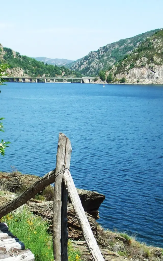 Lac De Villefort 01 Min