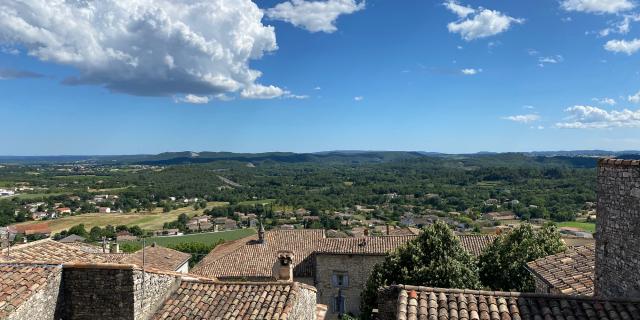 Vézénobres Vue Sur Les Toits