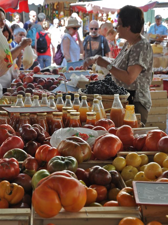 Marché Anduze © Bernadette Price