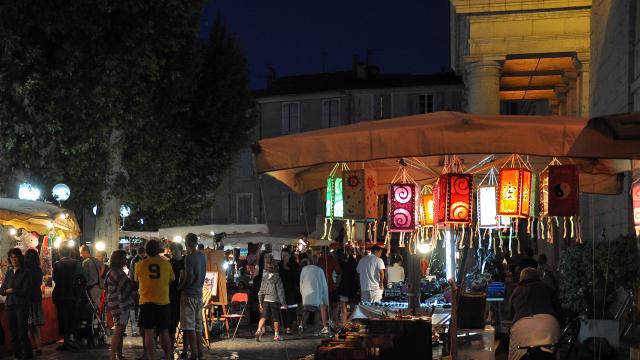 Marché Nocturne