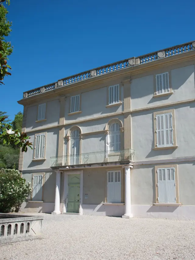 Musée Pierre André Benoit Alès