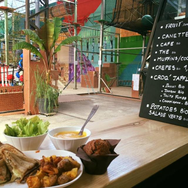 Urban Parc meal, view on the playground