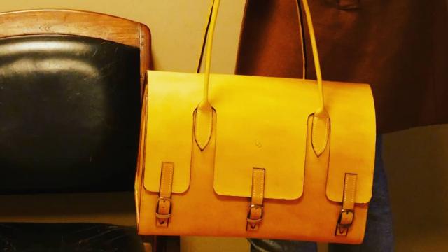Leather bag