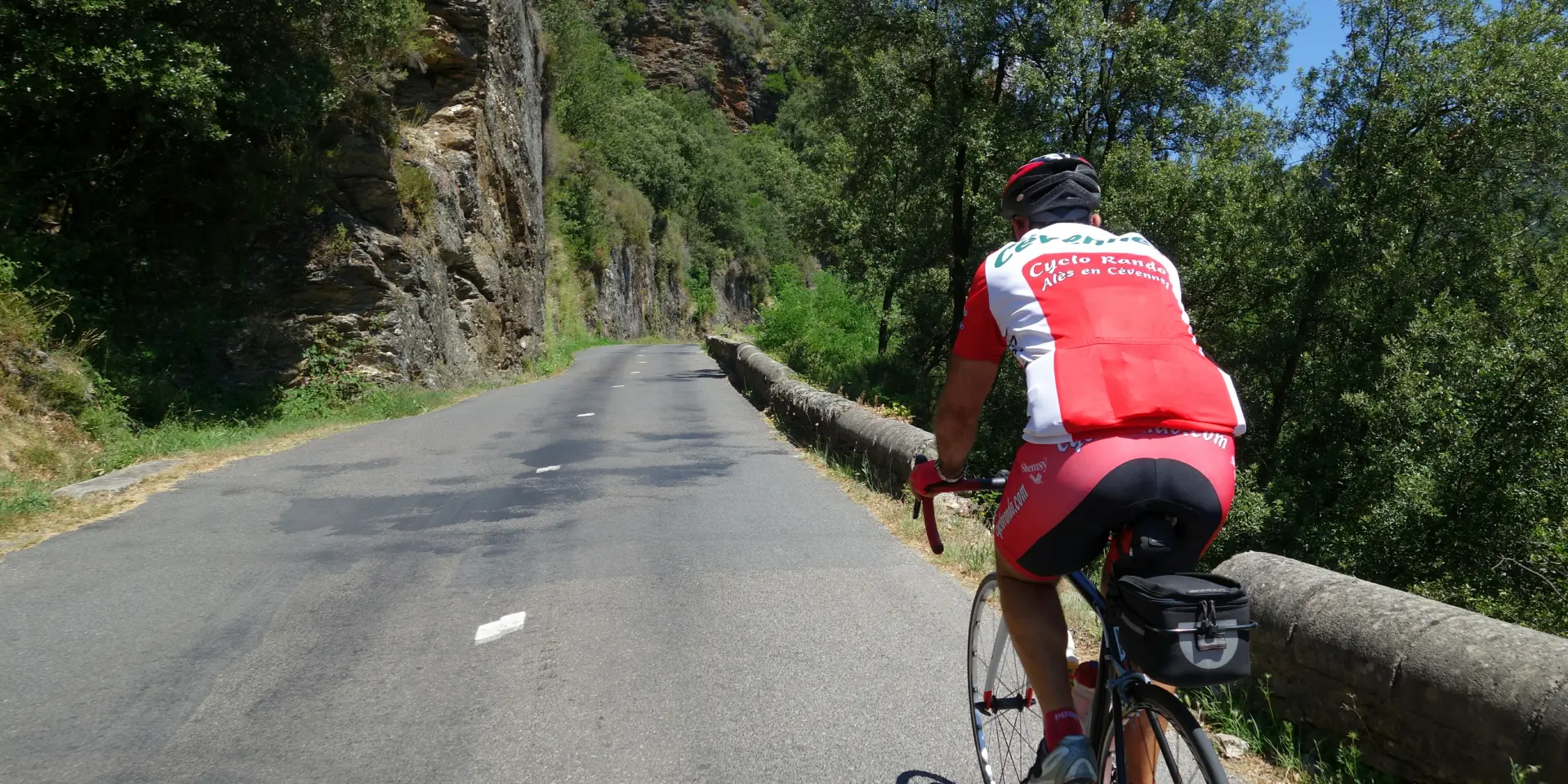 Sur Les Pas Des Huguenots