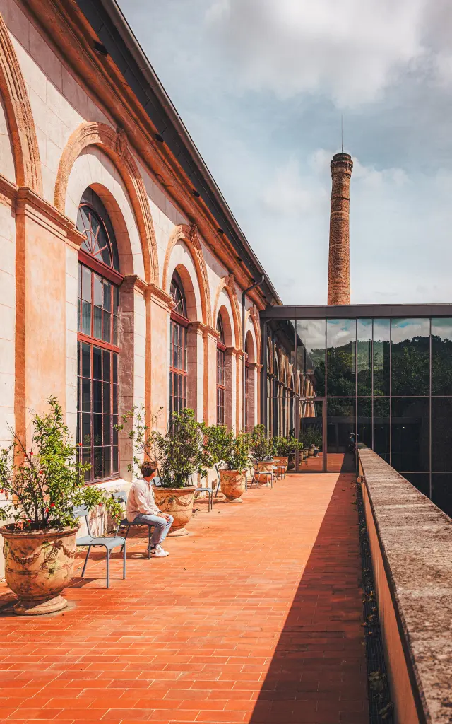 Maison Rouge 2 Lezbroz