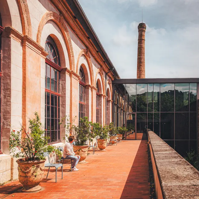 Maison Rouge 2 Lezbroz